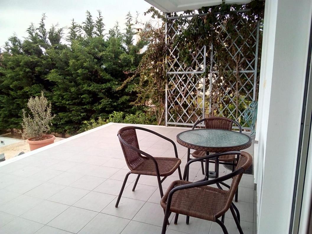 Aliveri Flat With Sea View Exterior photo