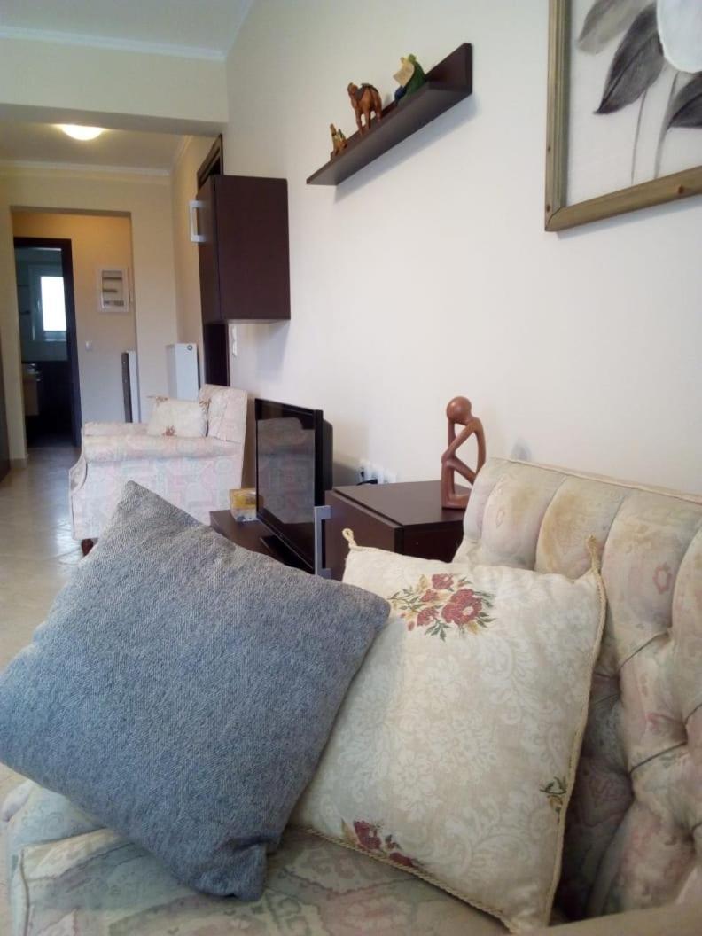 Aliveri Flat With Sea View Exterior photo
