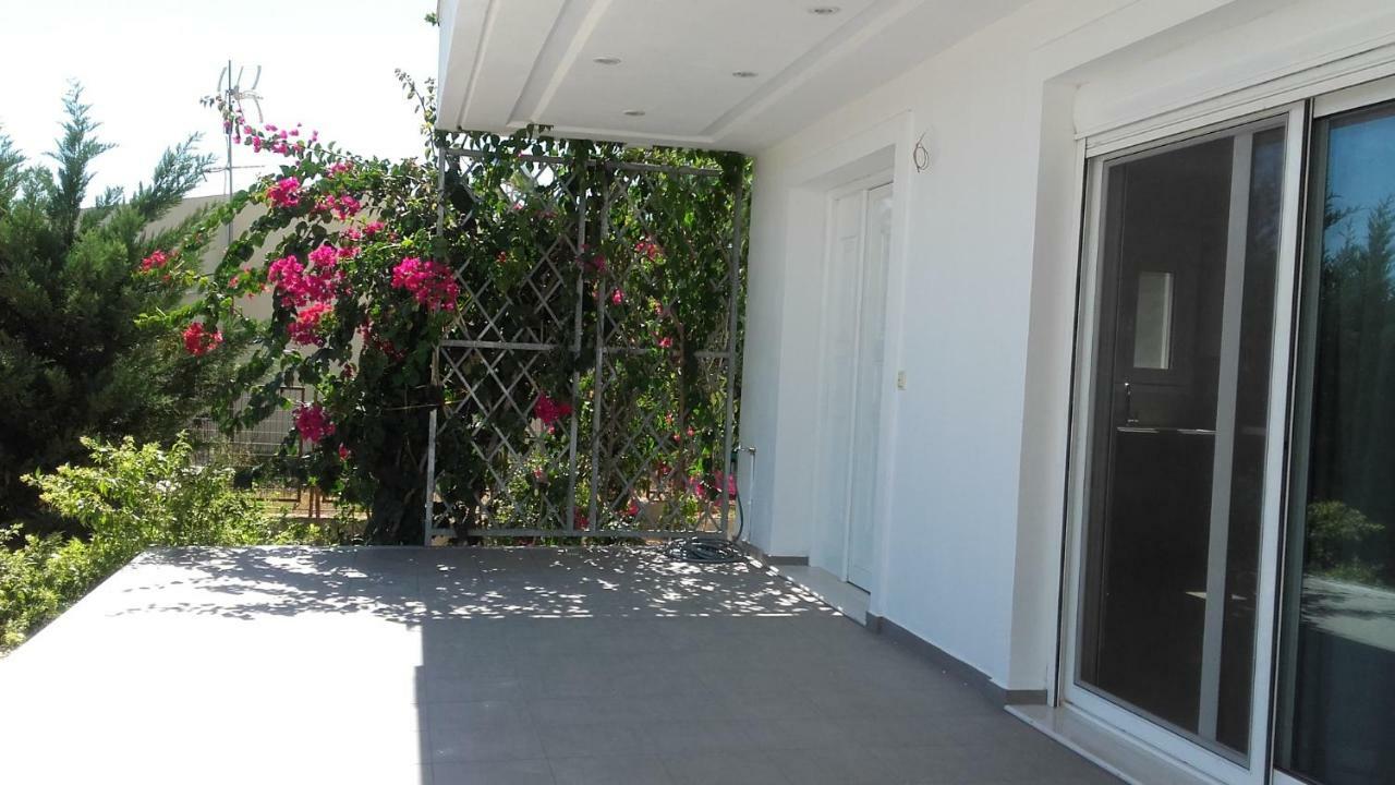 Aliveri Flat With Sea View Exterior photo