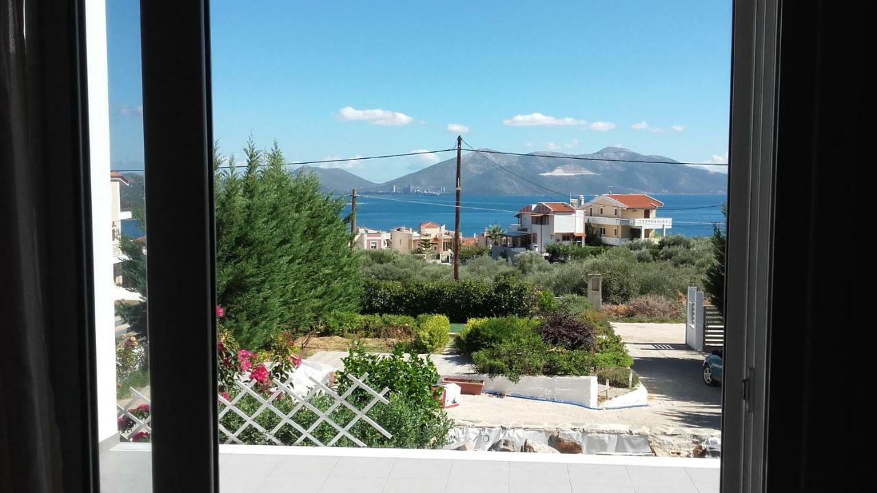 Aliveri Flat With Sea View Exterior photo